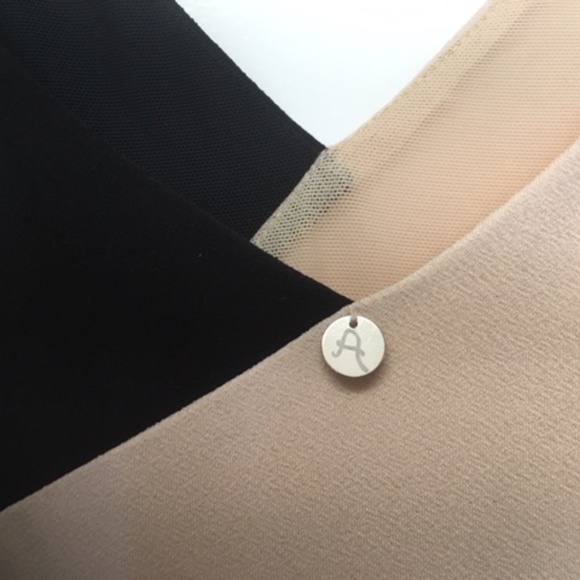 ALICE + OLIVIA Black Aurora Cut Out Dress Sz 4 EUC - Picture 11 of 11